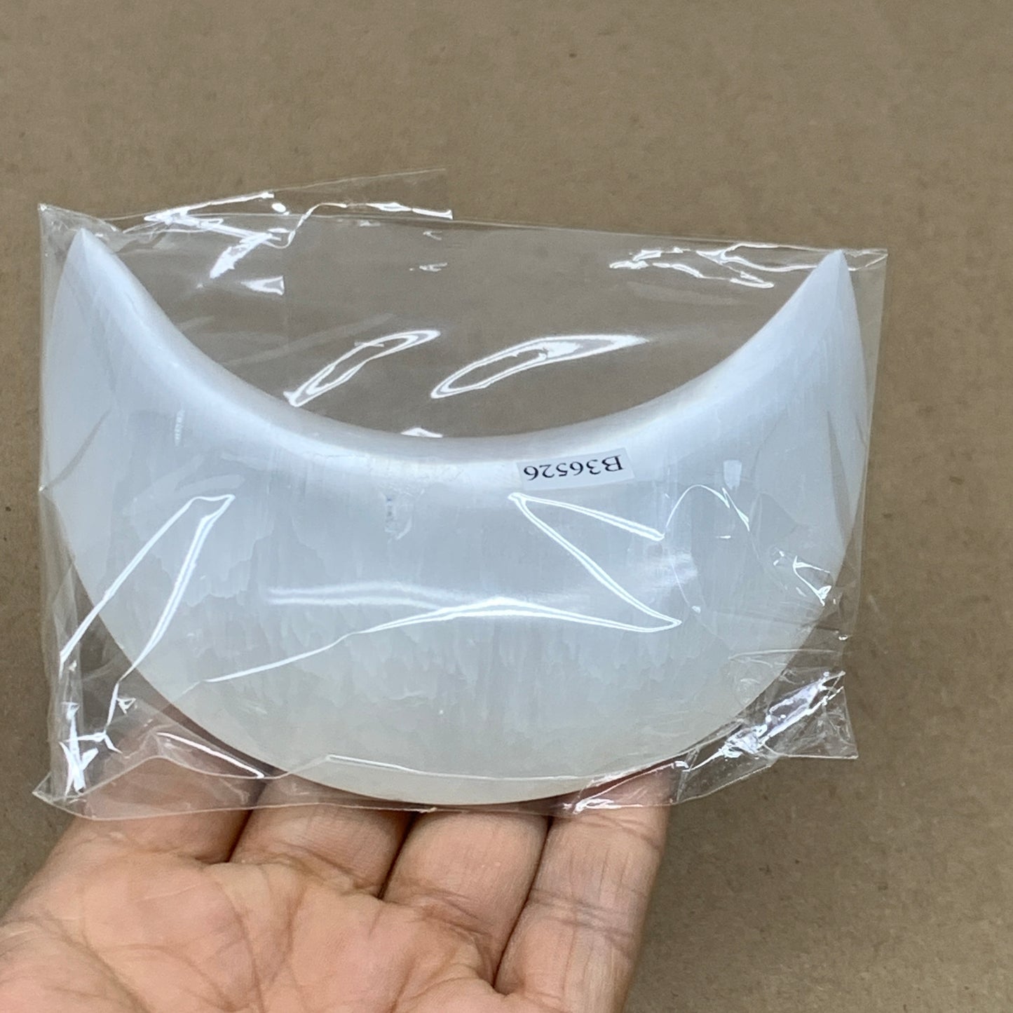 204g, 4.4"x2.2"x0.9", Selenite Crescent Moon Crystal (Satin Spar), B36526