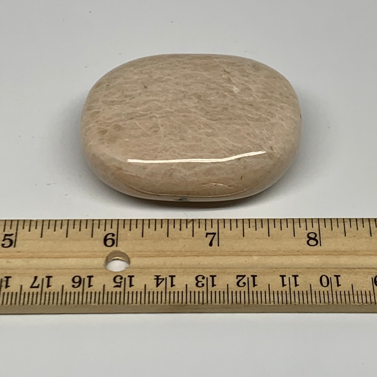 96.9g,2.3"x1.8"x0.8" Peach Moonstone Crystal Palm-Stone Polished Reiki, B27994