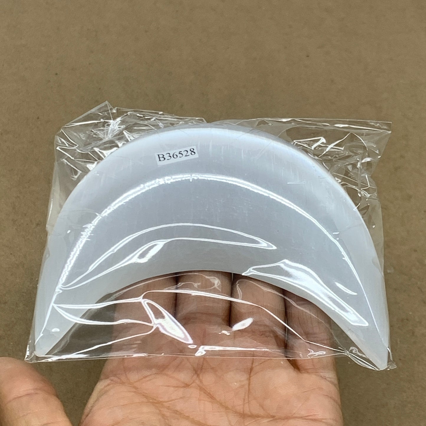 235g, 4.5"x2.3"x1", Selenite Crescent Moon Crystal (Satin Spar), B36528