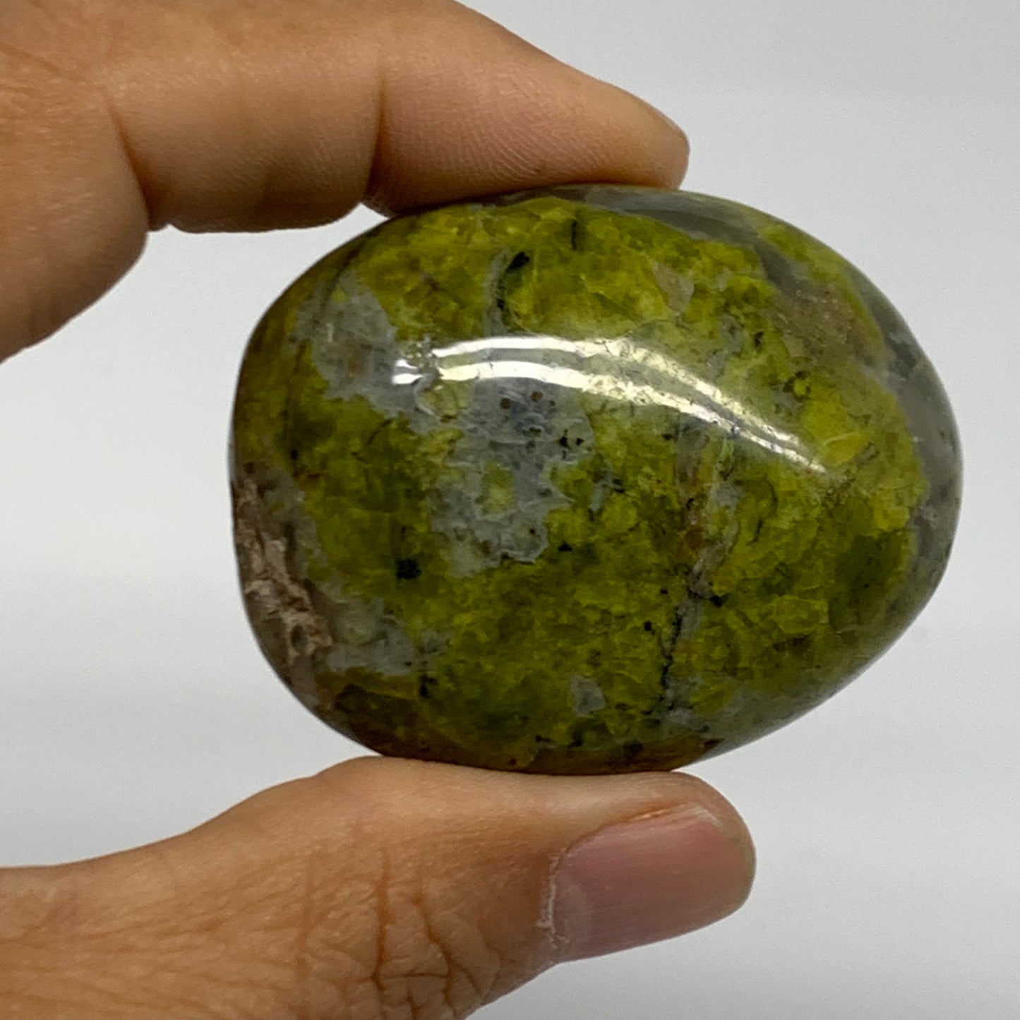 209.9g, 2"-2.1", 3pcs, Green Opal Crystal PalmStone Polished Reiki, B38324