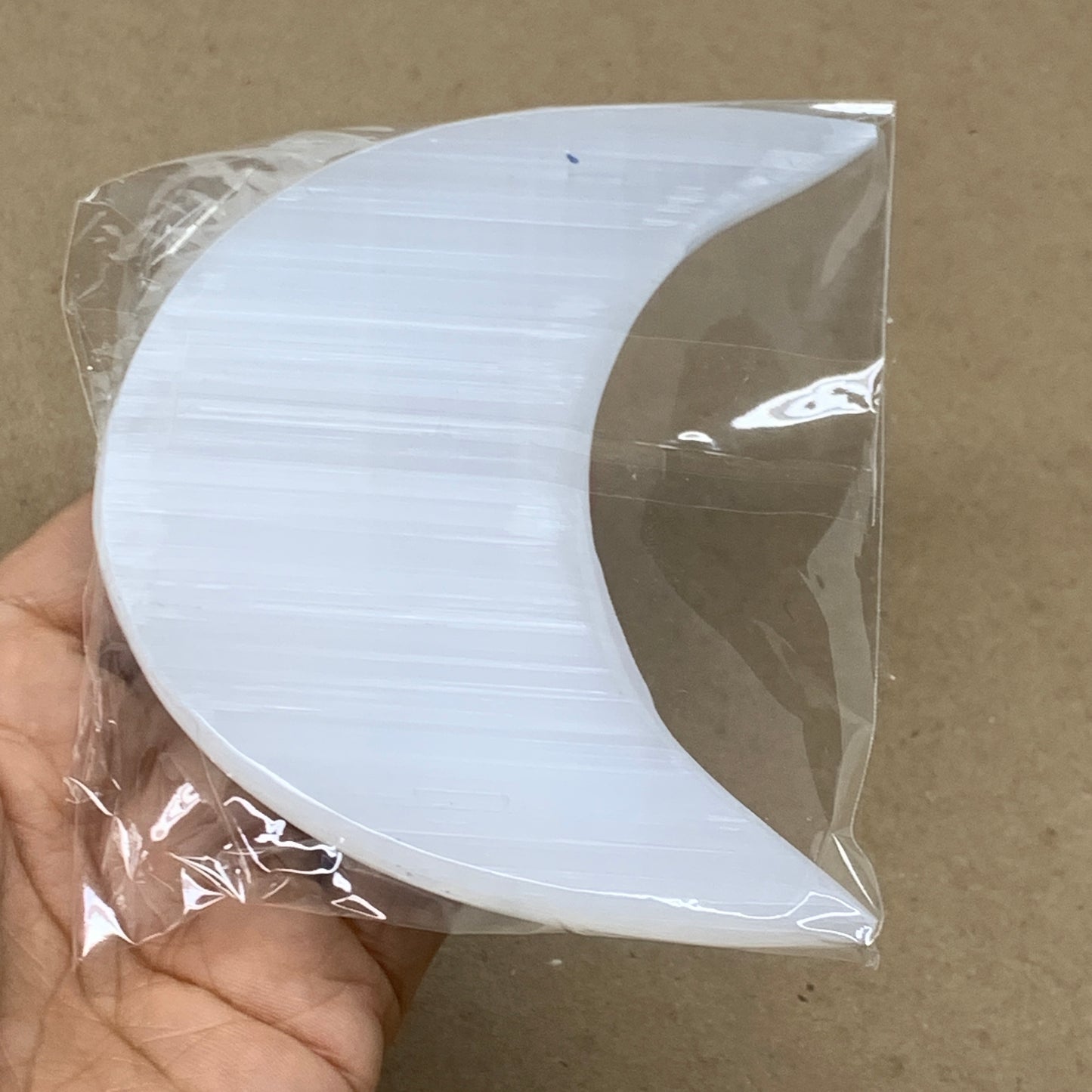 235g, 4.5"x2.3"x1", Selenite Crescent Moon Crystal (Satin Spar), B36528
