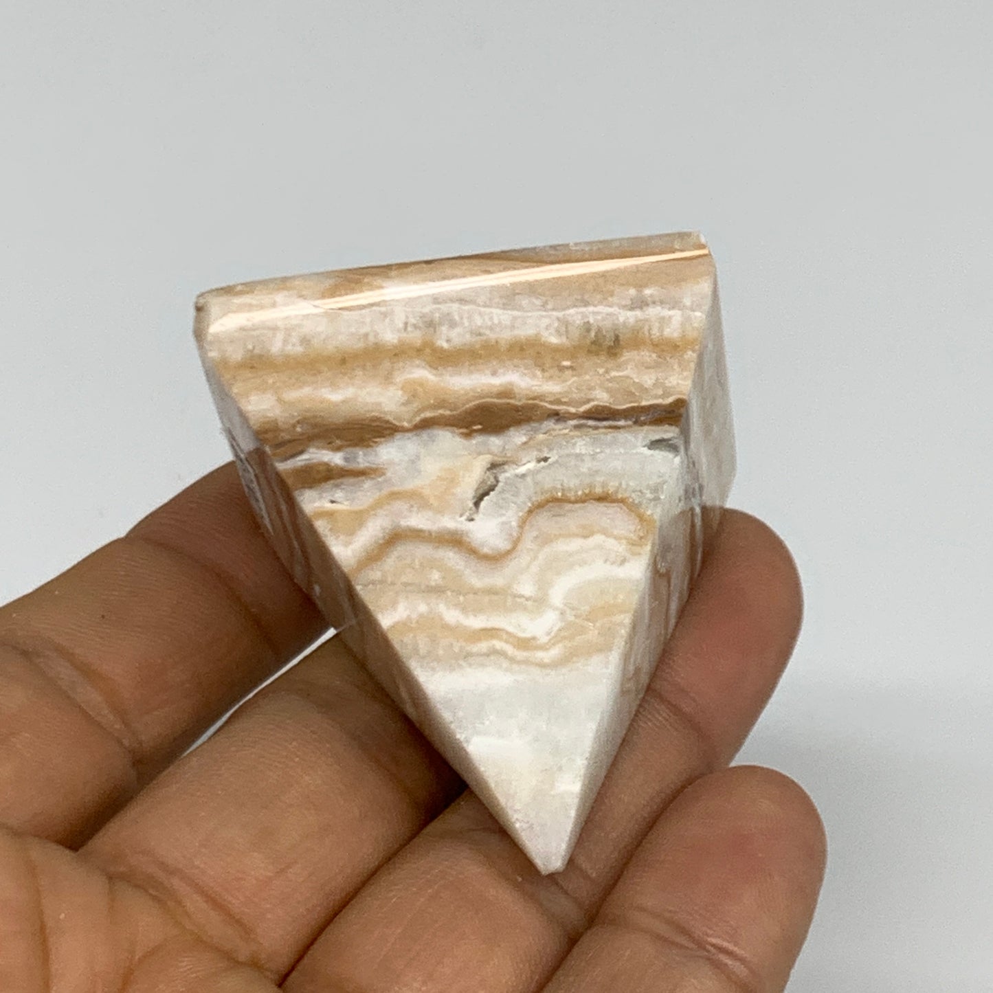 71.9g, 1.6"x1.6"x1.5", Caribbean Calcite Pyramid Gemstone, Crystal, B31802