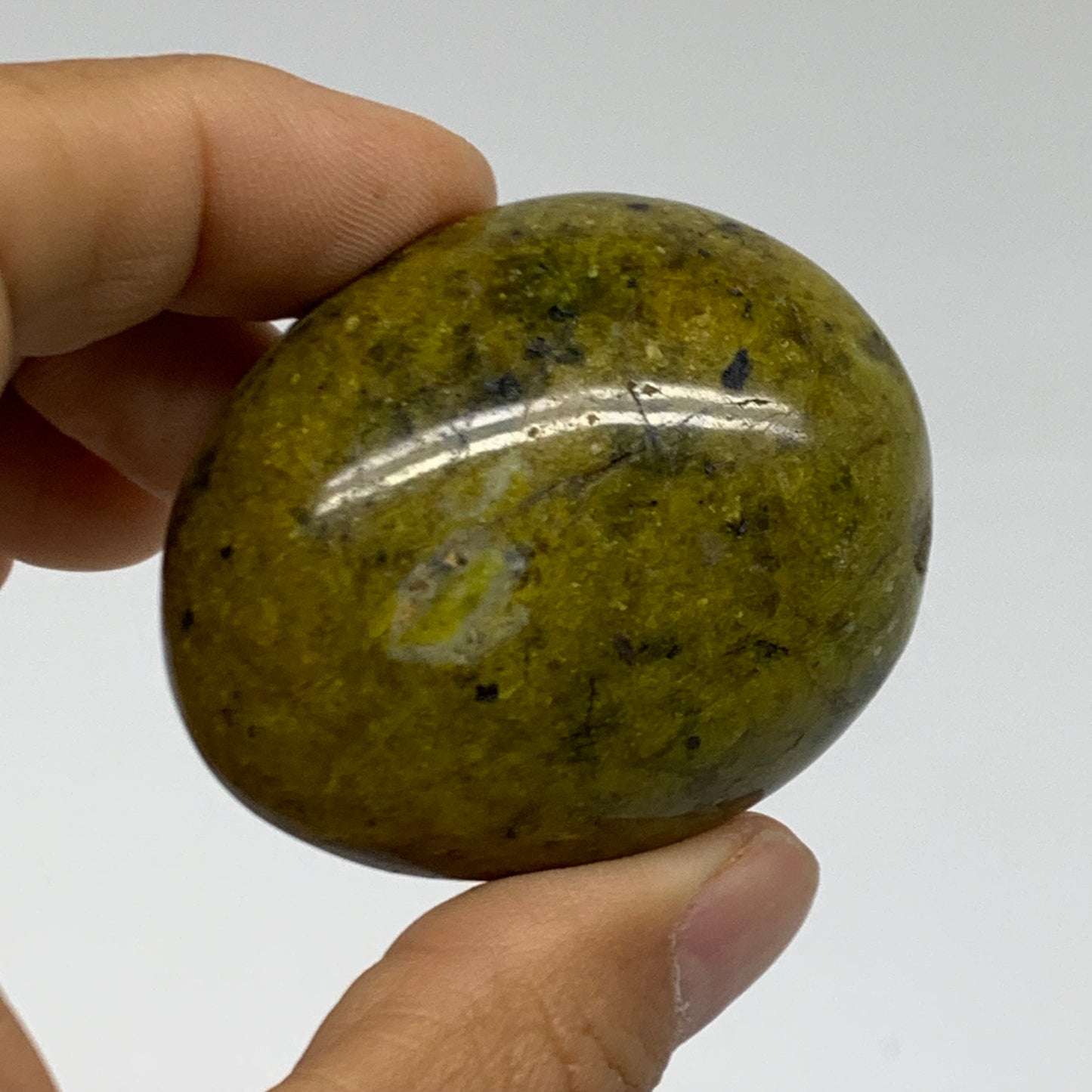 209.9g, 2"-2.1", 3pcs, Green Opal Crystal PalmStone Polished Reiki, B38324