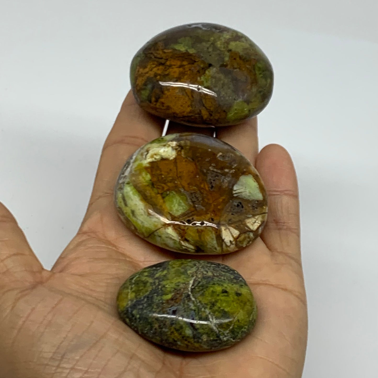 187.8g, 1.7"-2", 3pcs, Green Opal Crystal PalmStone Polished Reiki, B38325