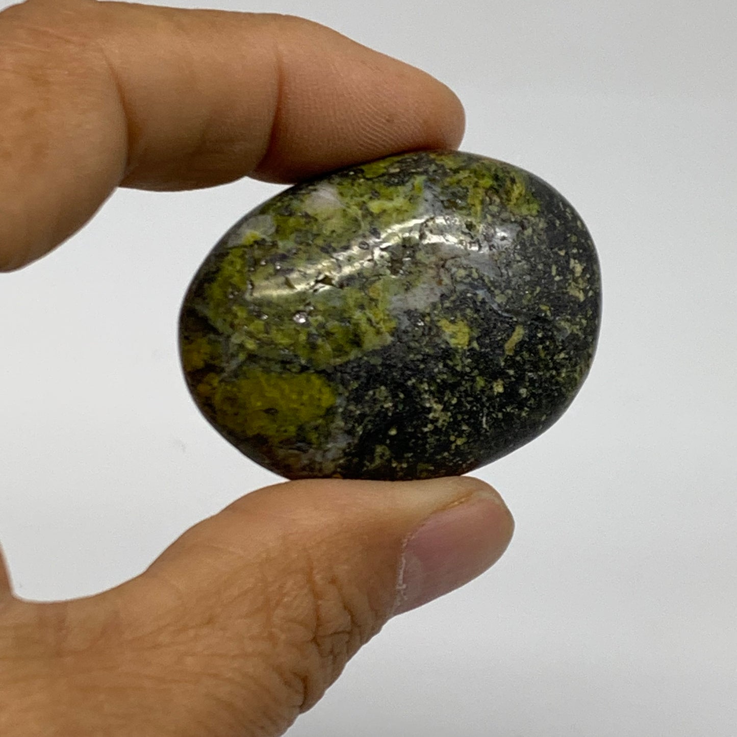 187.8g, 1.7"-2", 3pcs, Green Opal Crystal PalmStone Polished Reiki, B38325