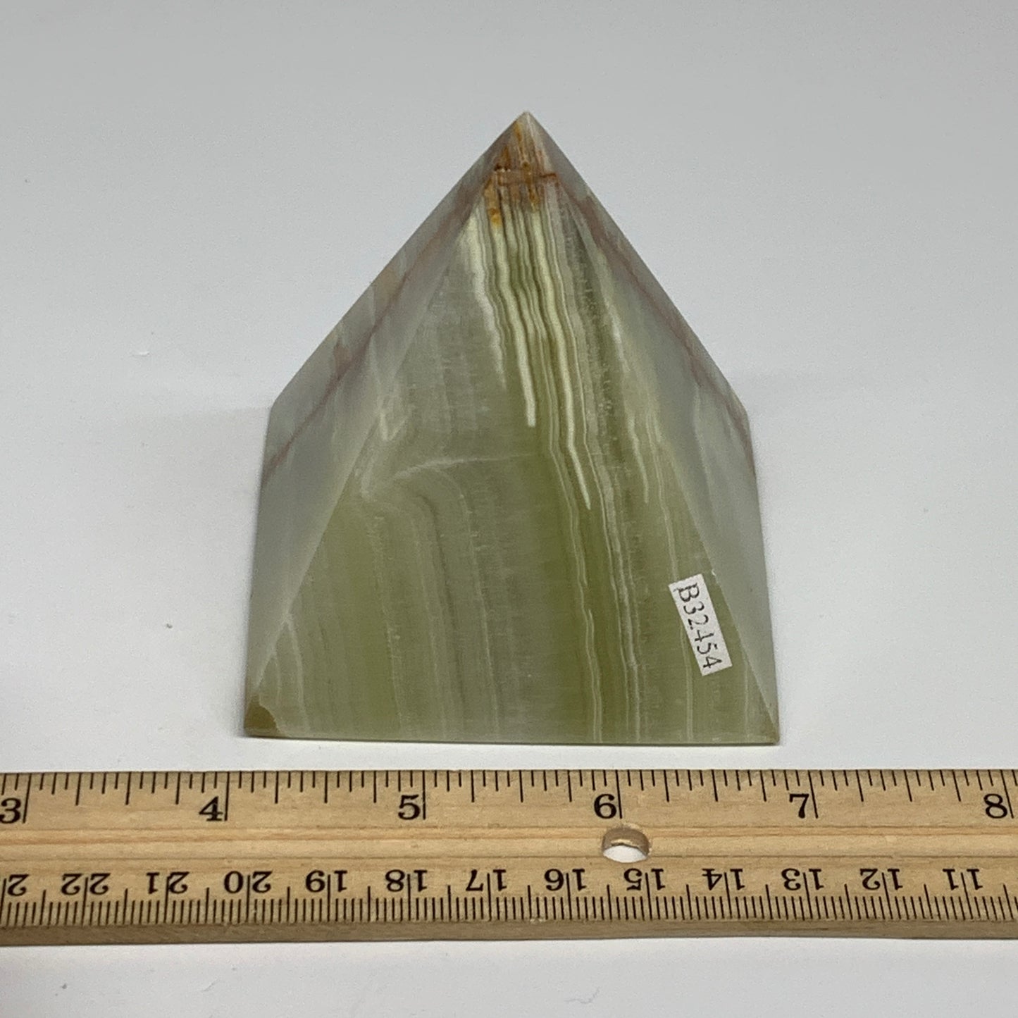 0.92 lbs, 3"x2.9"x2.9", Green Onyx Pyramid Gemstone Crystal, B32454
