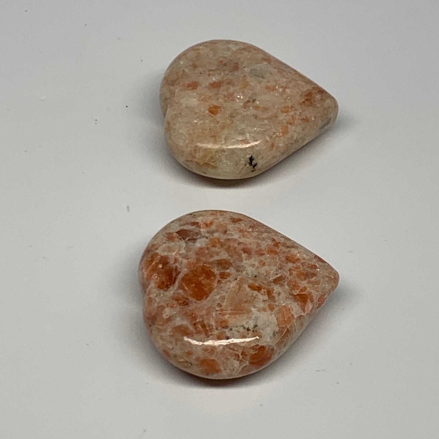 153.9g, 2"-2.1", 2pcs, Sunstone Heart Polished Healing Crystal,B28028