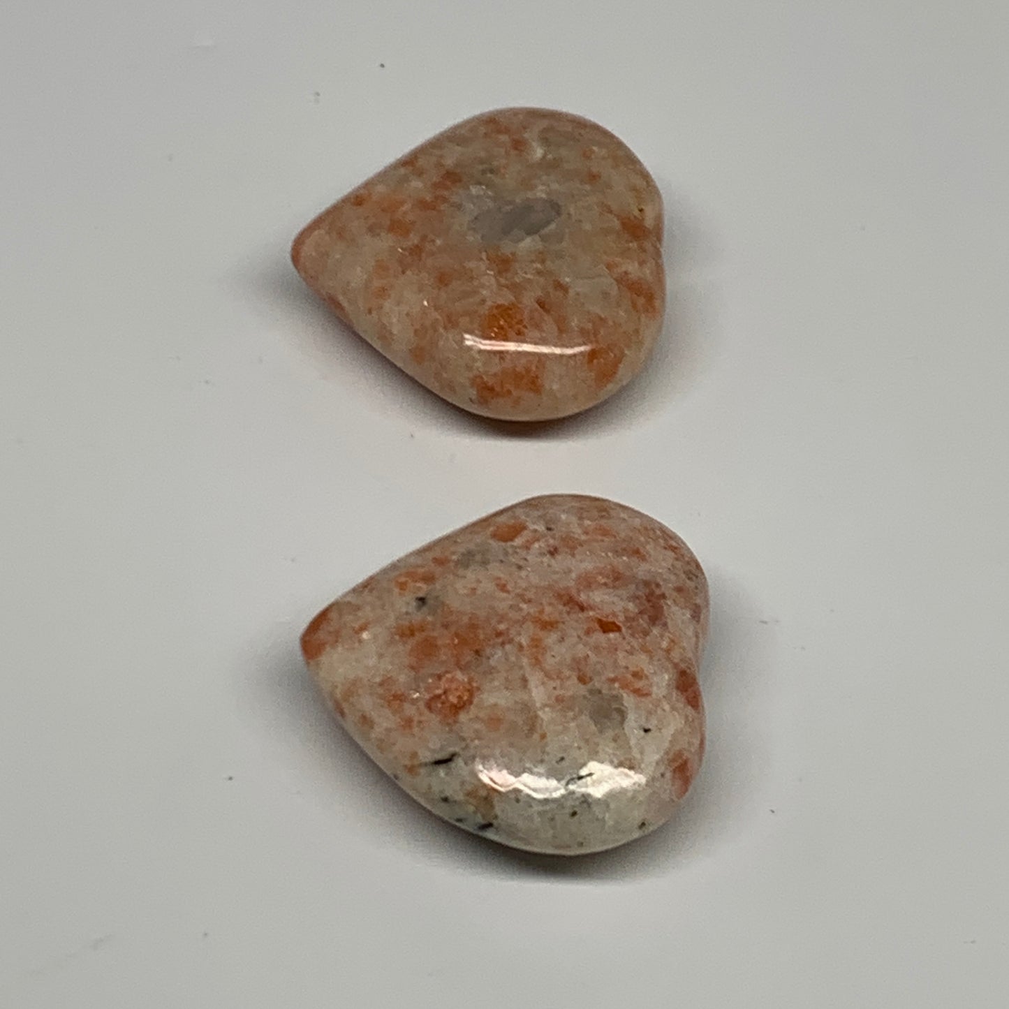 139.5g,1.9"-2", 2pcs, Sunstone Heart Small Polished Healing Crystal,B28031
