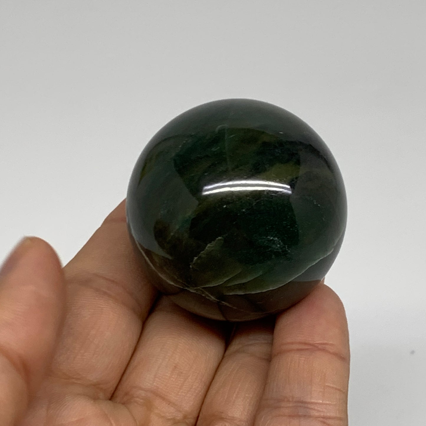 106.1g, 1.7"(42mm) Green Zade Stone Sphere Gemstone,Healing Crystal, B35250