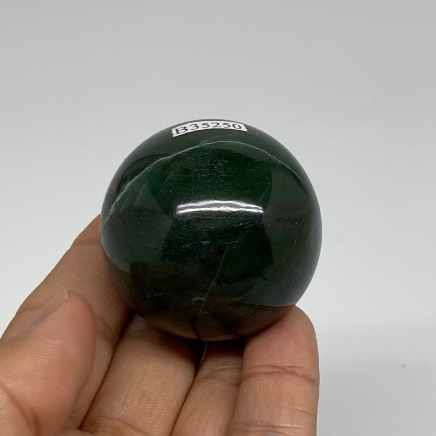 106.1g, 1.7"(42mm) Green Zade Stone Sphere Gemstone,Healing Crystal, B35250