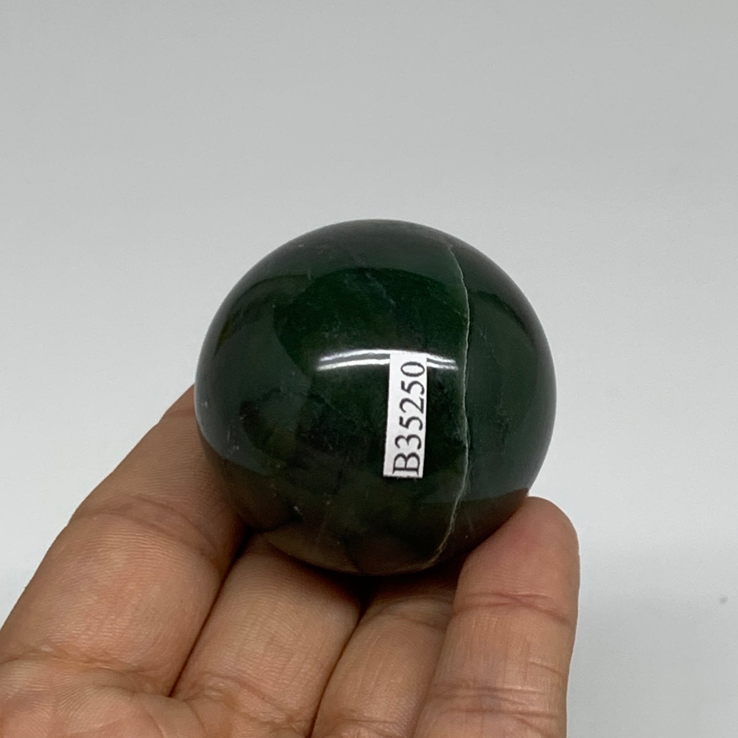 106.1g, 1.7"(42mm) Green Zade Stone Sphere Gemstone,Healing Crystal, B35250