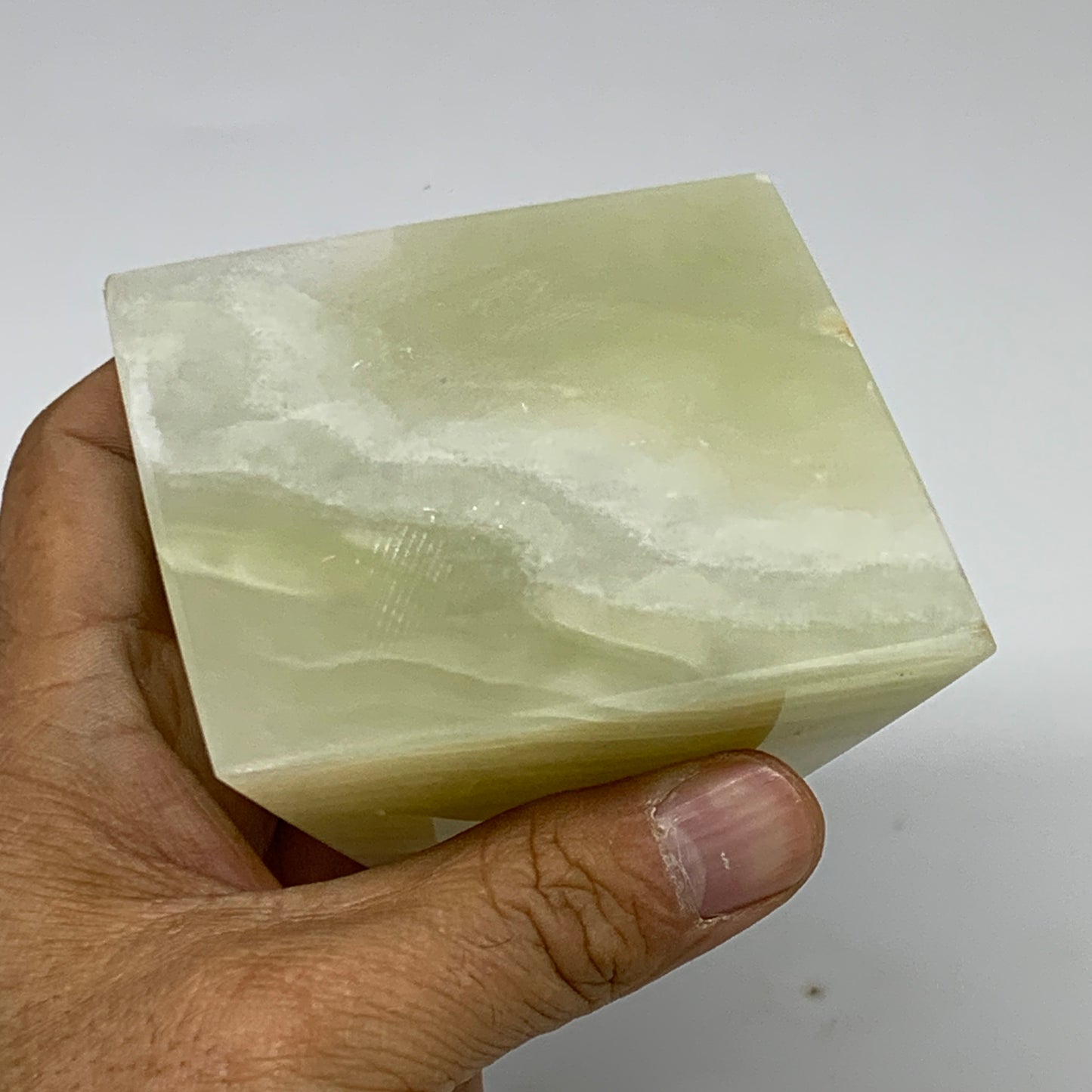 0.93 lbs, 3"x2.9"x2.9", Green Onyx Pyramid Gemstone Crystal, B32464