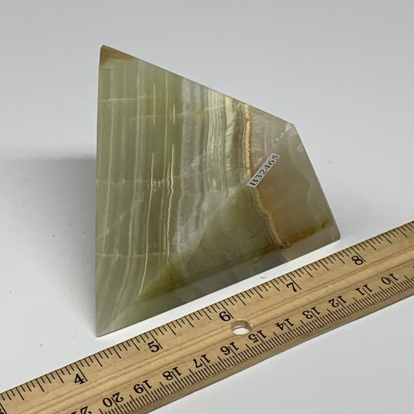0.93 lbs, 3"x2.9"x2.9", Green Onyx Pyramid Gemstone Crystal, B32465
