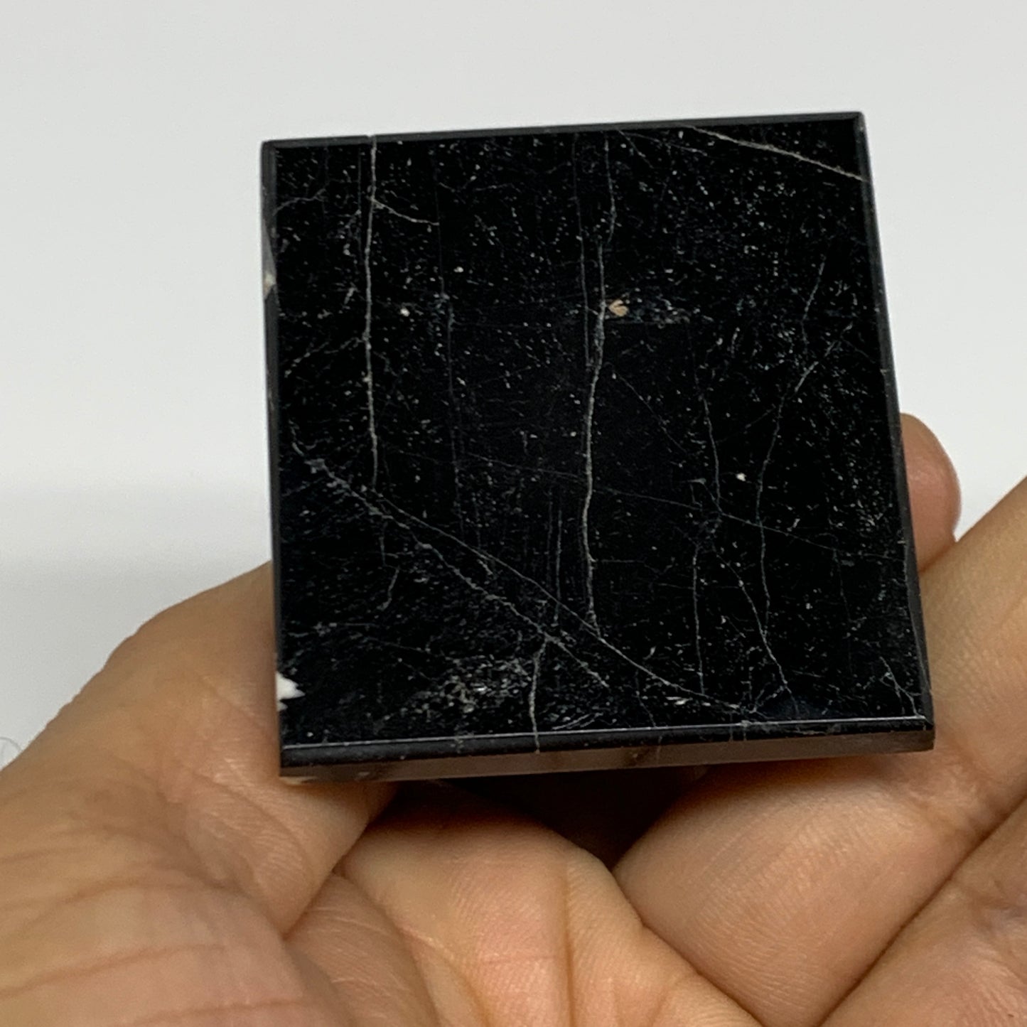 115.8g, 1.7"x1.7"x1.8", Black Tourmaline Pyramid Gemstone,Healing Crystal, B3183