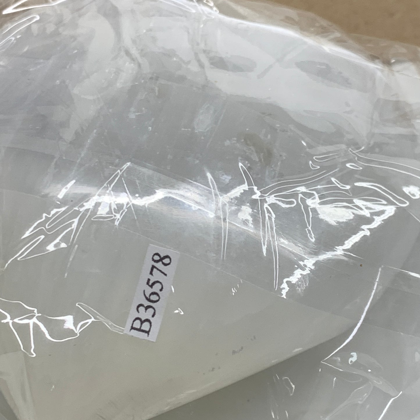 0.83 lbs, 3.8"x3.6"x1.6", Selenite Half Puffy Heart Crystals, Satin Spar, B36578