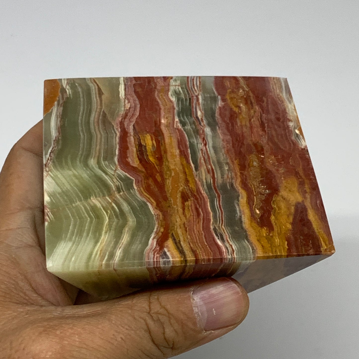 1.05 lbs, 3.1"x3"x3", Green Onyx Pyramid Gemstone Crystal, B32466