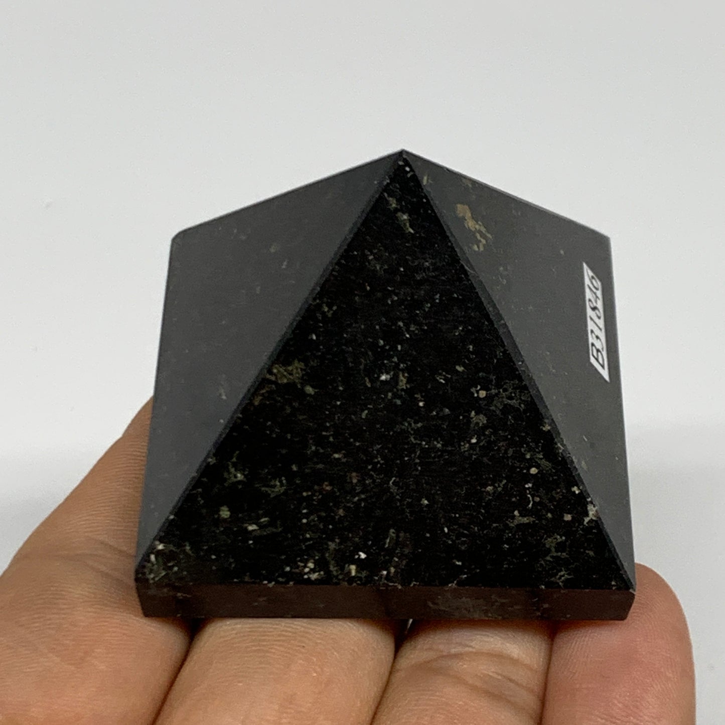 119.4g, 1.5"x1.8"x1.8", Black Tourmaline Pyramid Gemstone,Healing Crystal, B3184