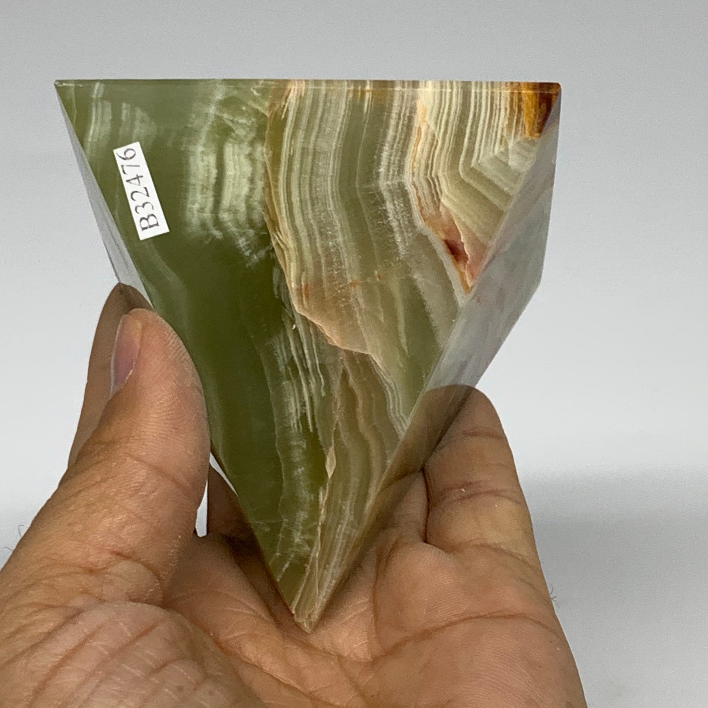 0.82 lbs, 2.8"x2.8"x2.8", Green Onyx Pyramid Gemstone Crystal, B32476