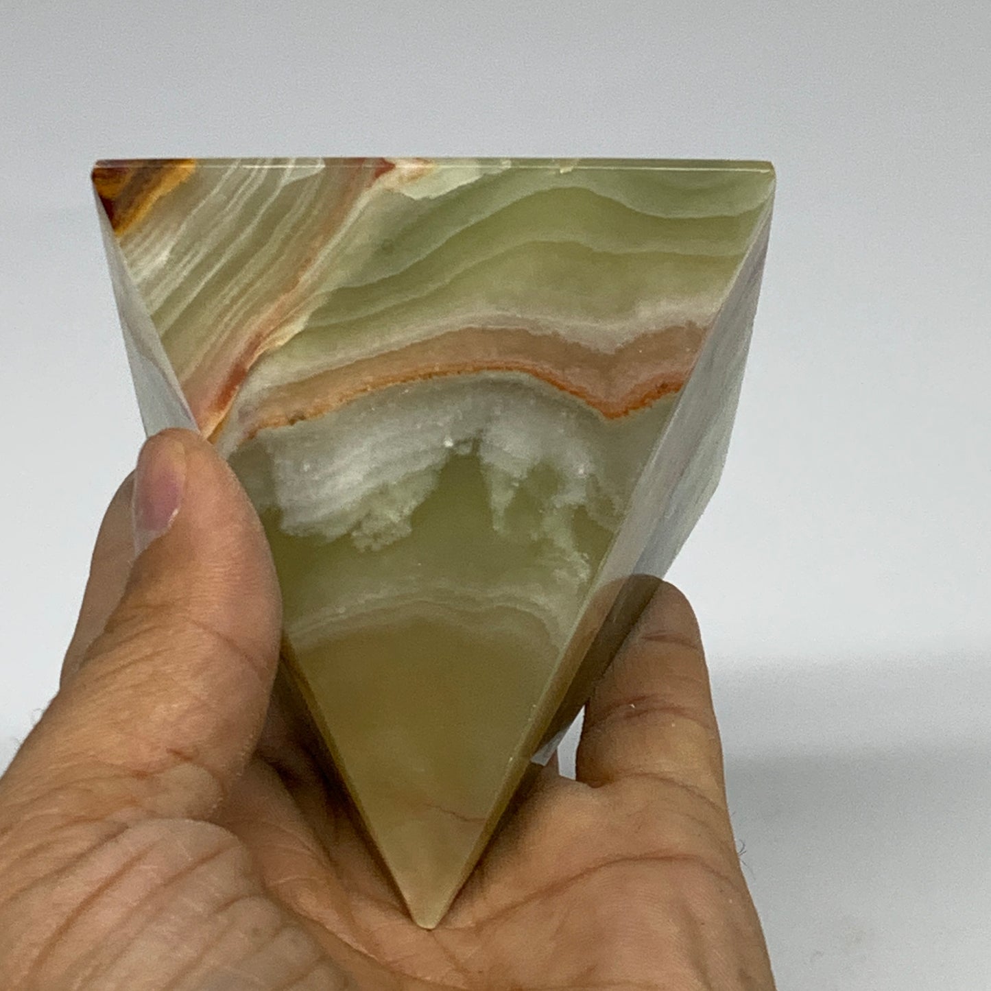 0.82 lbs, 2.8"x2.8"x2.8", Green Onyx Pyramid Gemstone Crystal, B32476