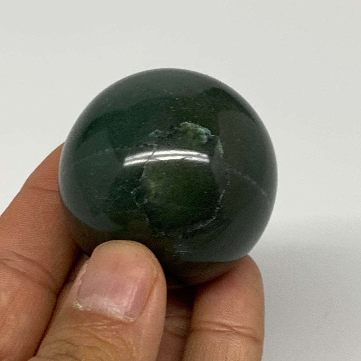 112.7g, 1.7"(43mm) Green Zade Stone Sphere Gemstone,Healing Crystal, B27149