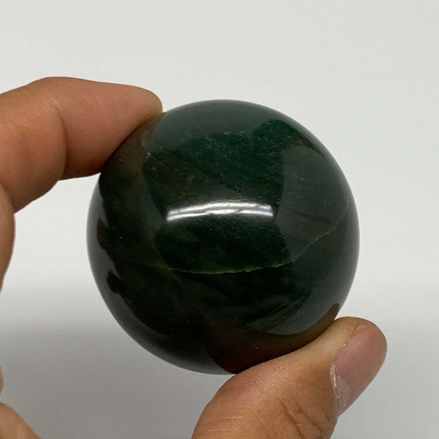 112.7g, 1.7"(43mm) Green Zade Stone Sphere Gemstone,Healing Crystal, B27149