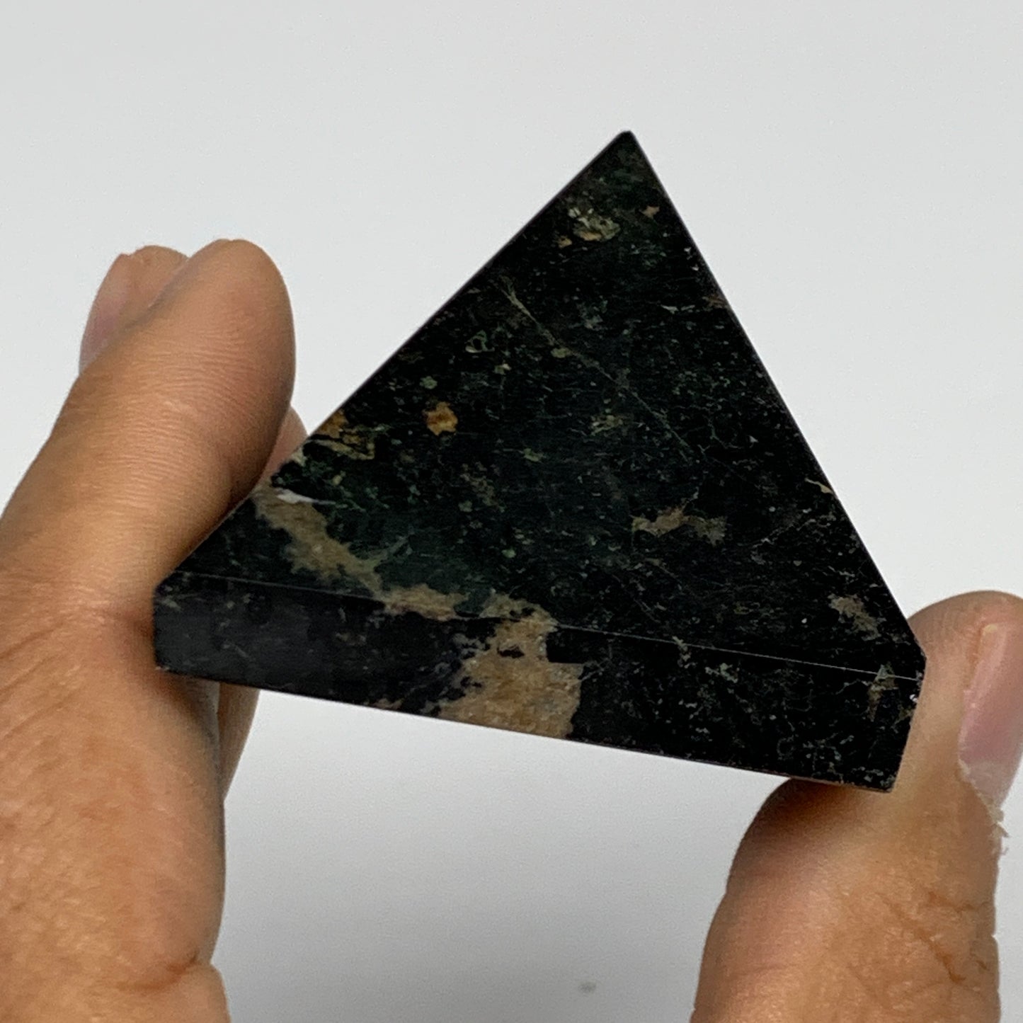 128.2g, 1.6"x1.9"x1.9", Black Tourmaline Pyramid Gemstone,Healing Crystal, B3184
