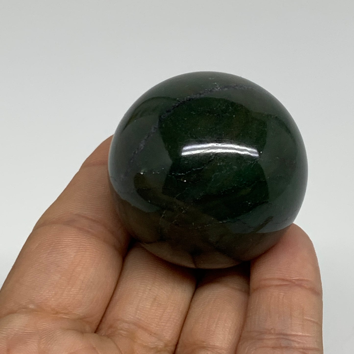 95.7g, 1.6"(40mm) Green Zade Stone Sphere Gemstone,Healing Crystal, B35265