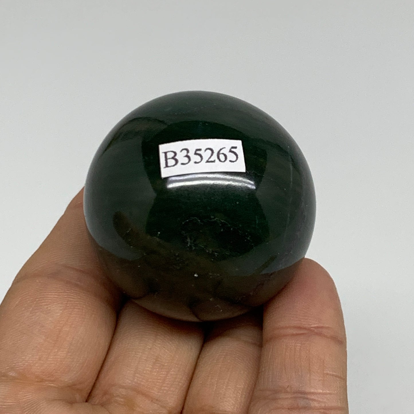 95.7g, 1.6"(40mm) Green Zade Stone Sphere Gemstone,Healing Crystal, B35265