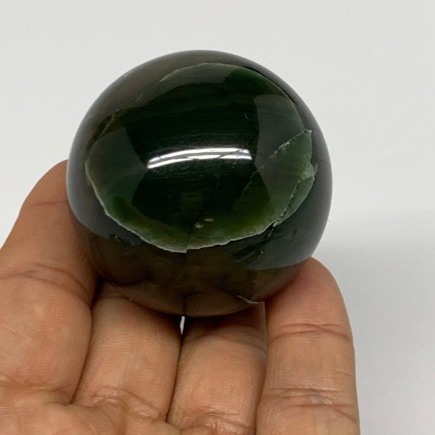 132.5g, 1.8"(45mm) Green Zade Stone Sphere Gemstone,Healing Crystal, B27152