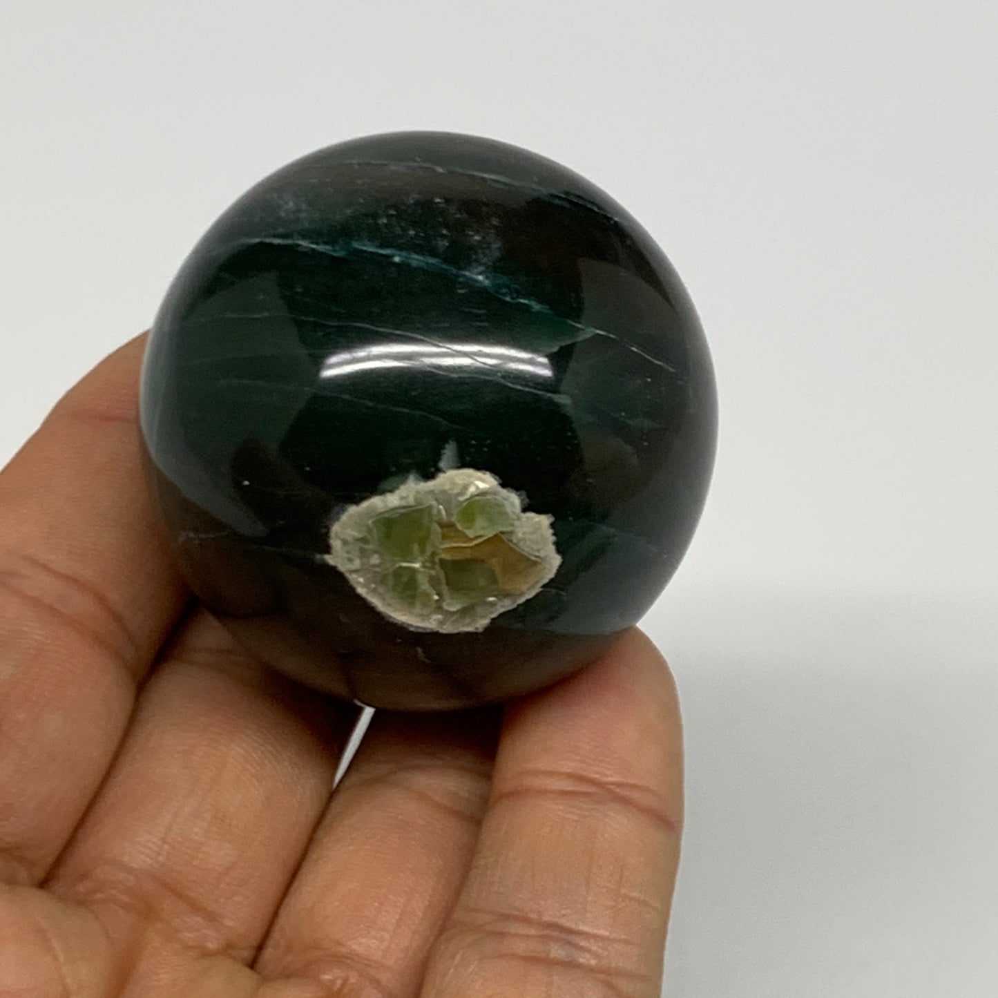 114.8g, 1.7"(43mm) Green Zade Stone Sphere Gemstone,Healing Crystal, B27153