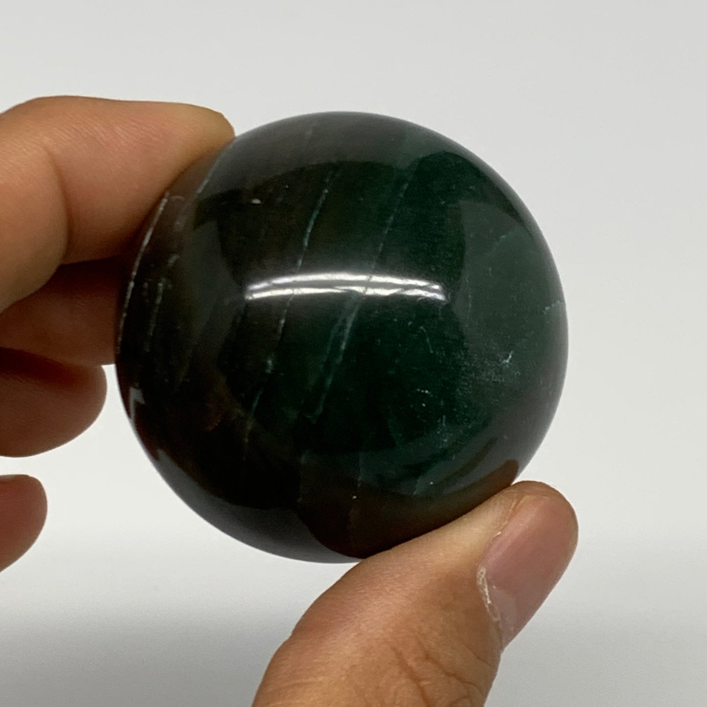 114.8g, 1.7"(43mm) Green Zade Stone Sphere Gemstone,Healing Crystal, B27153