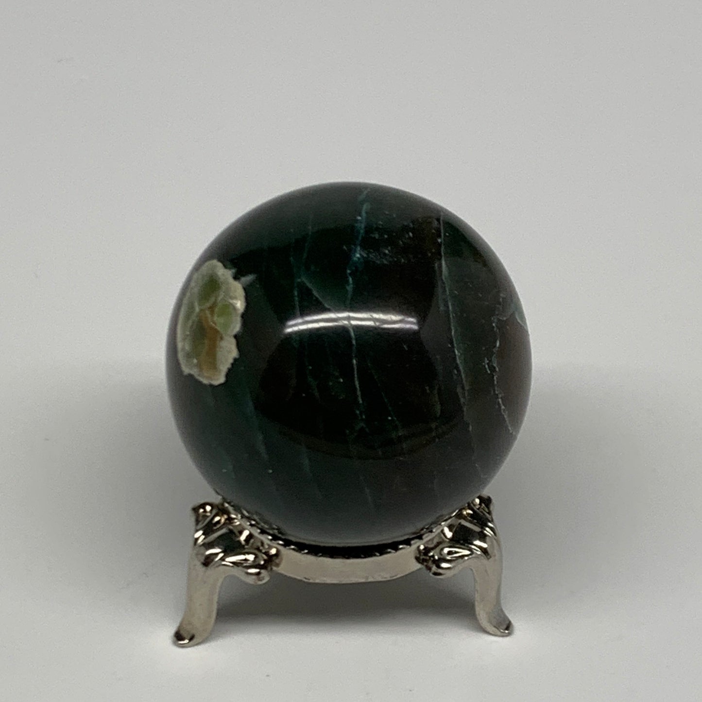 114.8g, 1.7"(43mm) Green Zade Stone Sphere Gemstone,Healing Crystal, B27153