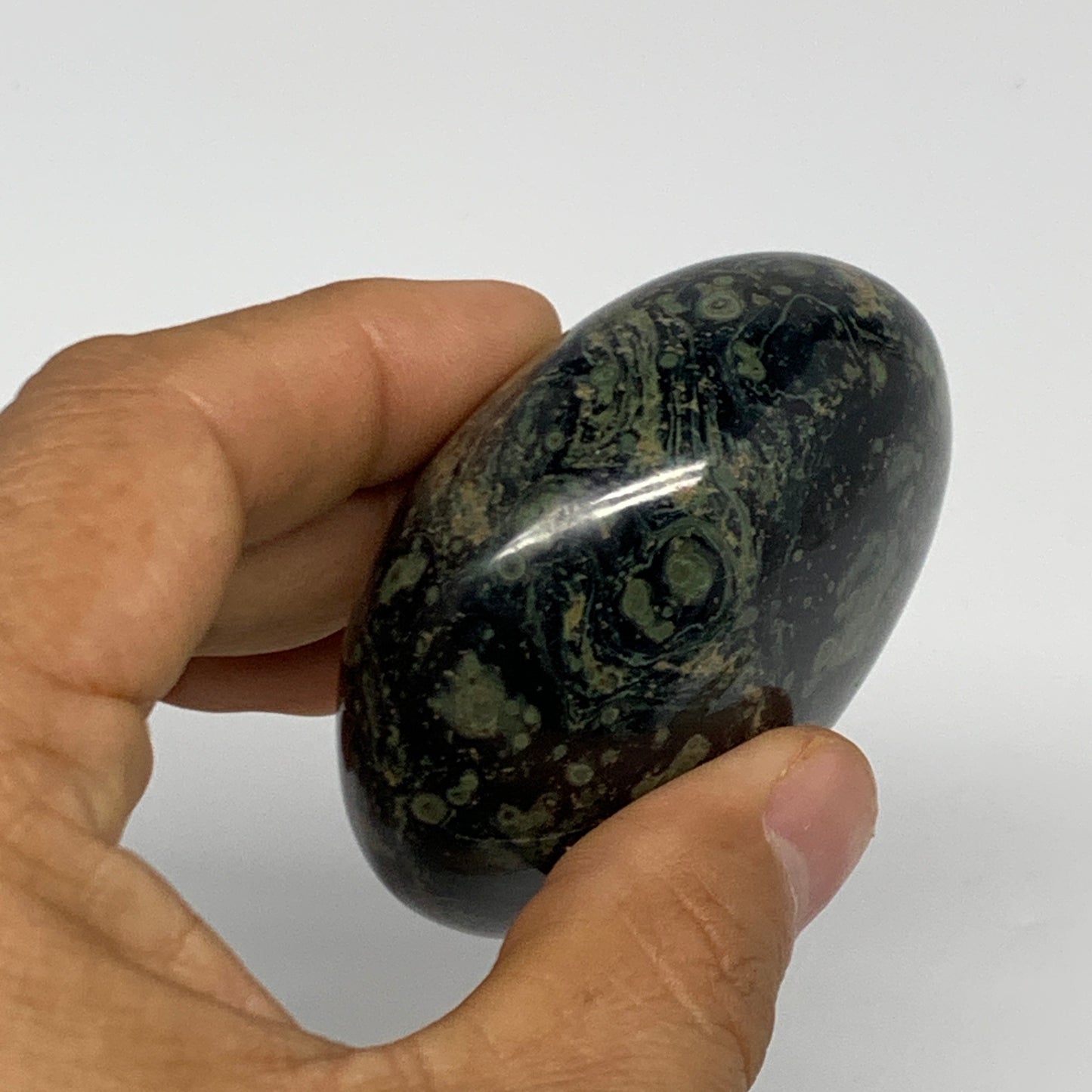 155.9g, 2.4"x2.2"x1.3", Crocodile Kambaba Jasper Palm-Stone @Madagascar, B28050