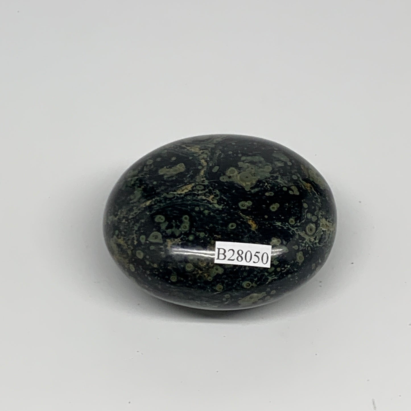 155.9g, 2.4"x2.2"x1.3", Crocodile Kambaba Jasper Palm-Stone @Madagascar, B28050