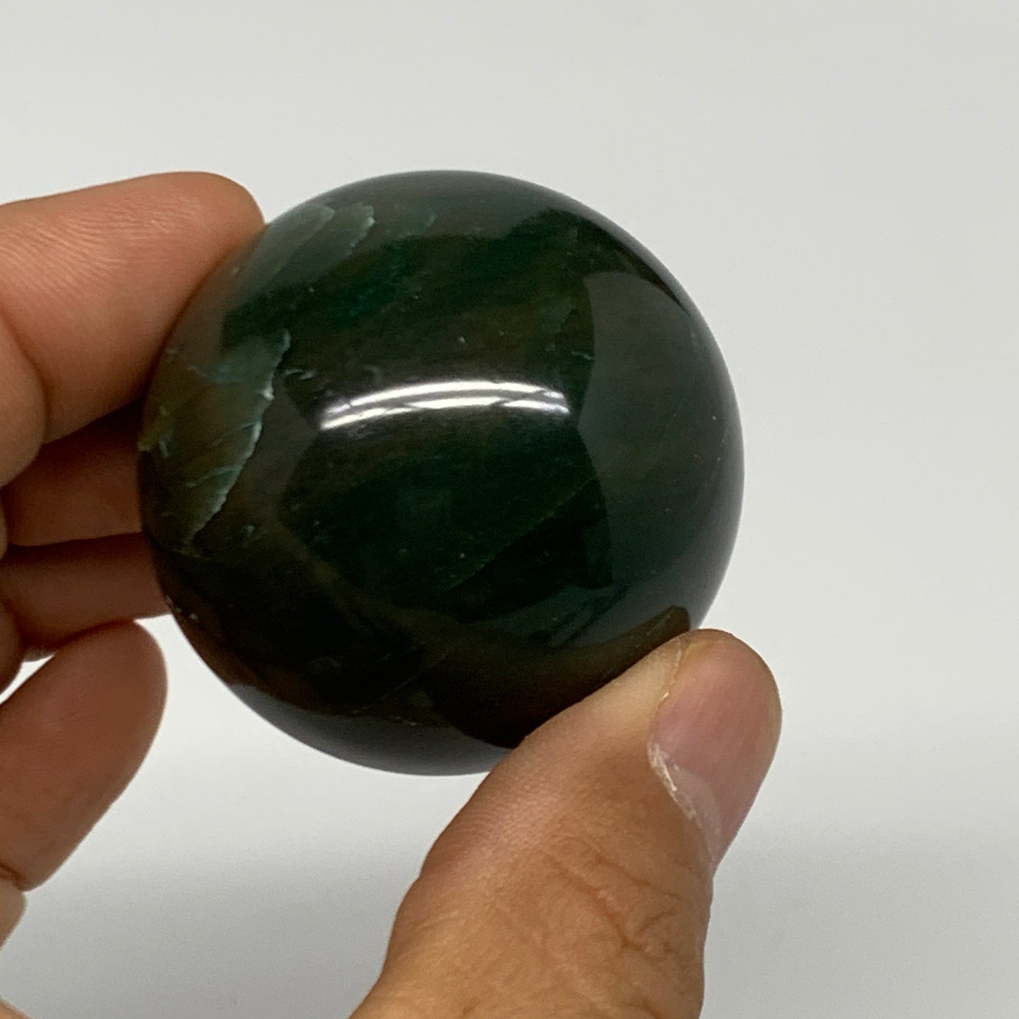 106.2g, 1.6"(42mm) Green Zade Stone Sphere Gemstone,Healing Crystal, B27163