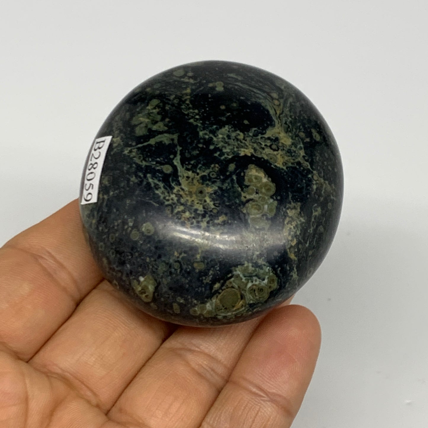120.6g, 2.2"x2.1"x1.1", Crocodile Kambaba Jasper Palm-Stone @Madagascar, B28059