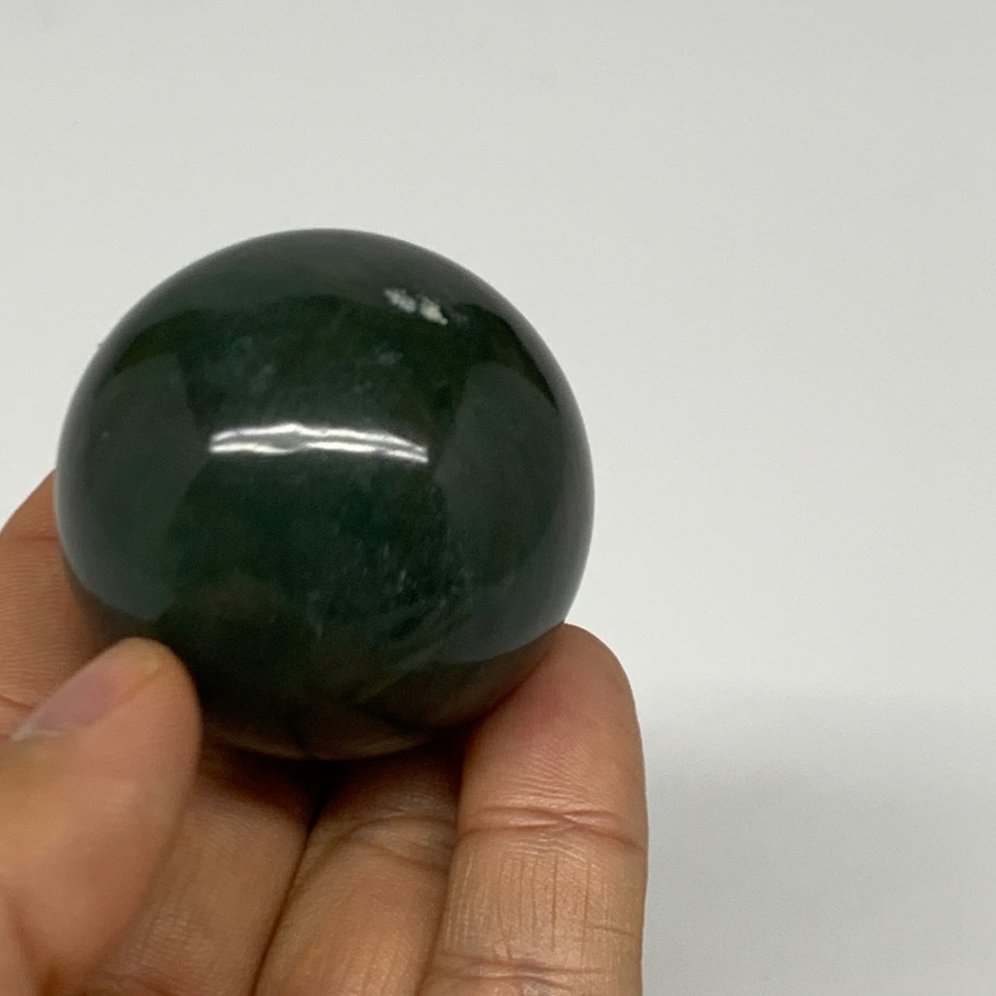 98g, 1.6"(40mm) Green Zade Stone Sphere Gemstone,Healing Crystal, B27168