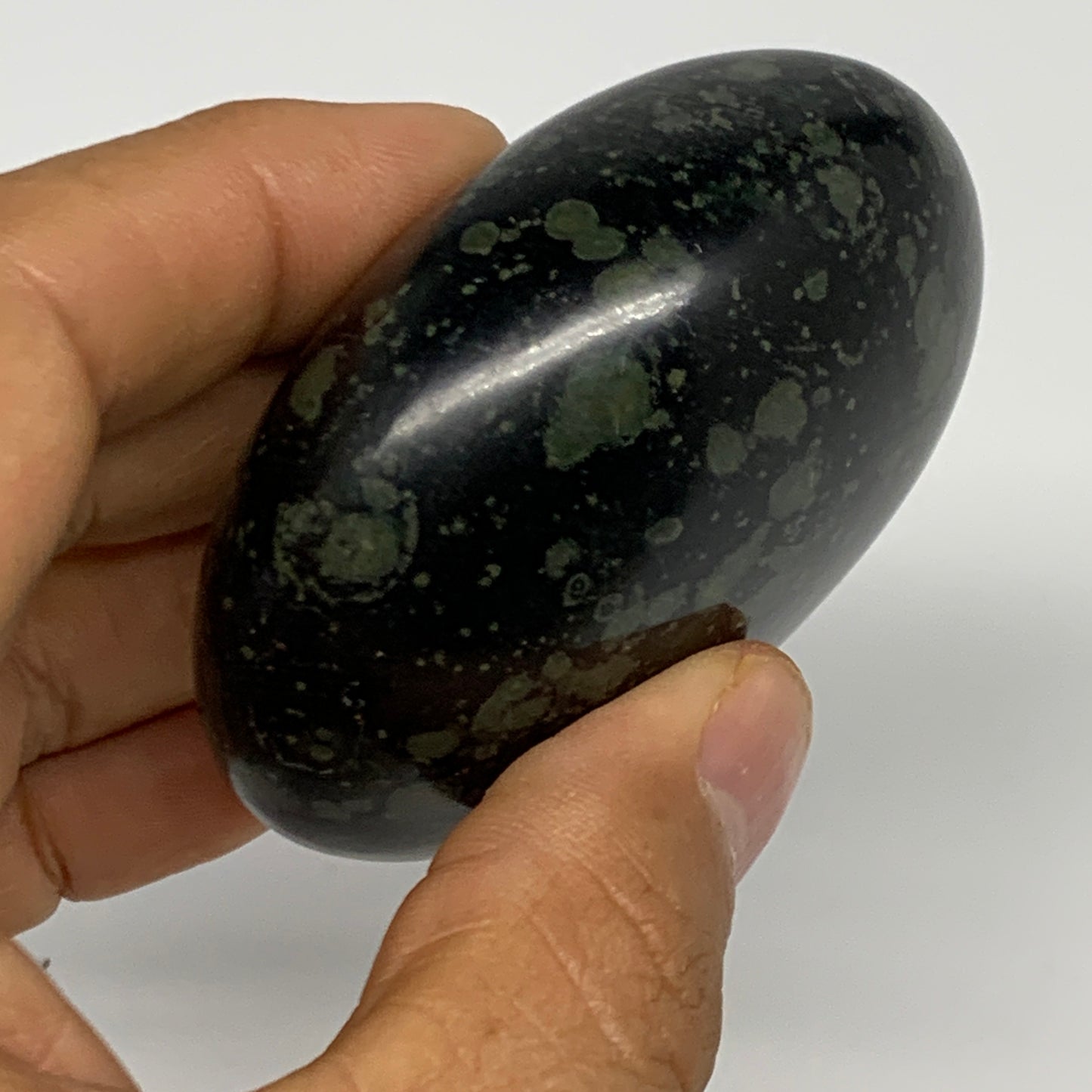 153.9g, 2.5"x2.1"x1.2", Crocodile Kambaba Jasper Palm-Stone @Madagascar, B28062