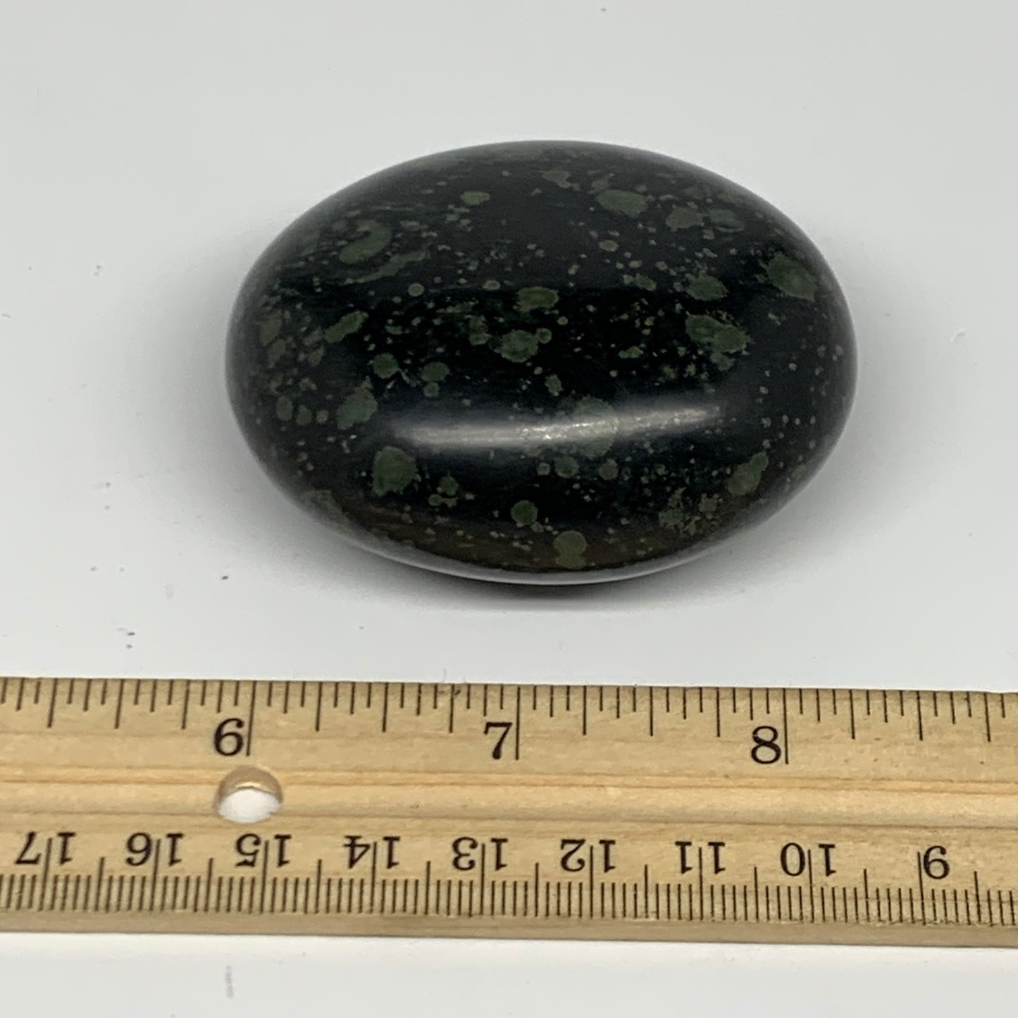 153.9g, 2.5"x2.1"x1.2", Crocodile Kambaba Jasper Palm-Stone @Madagascar, B28062