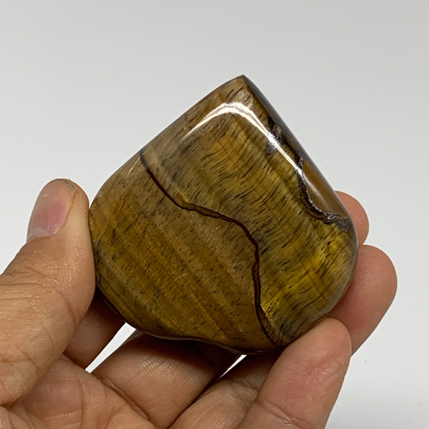 82.8g, 2.2"x2.2"x0.7", Tiger's Eye Heart Polished Healing Crystal @India, B33870