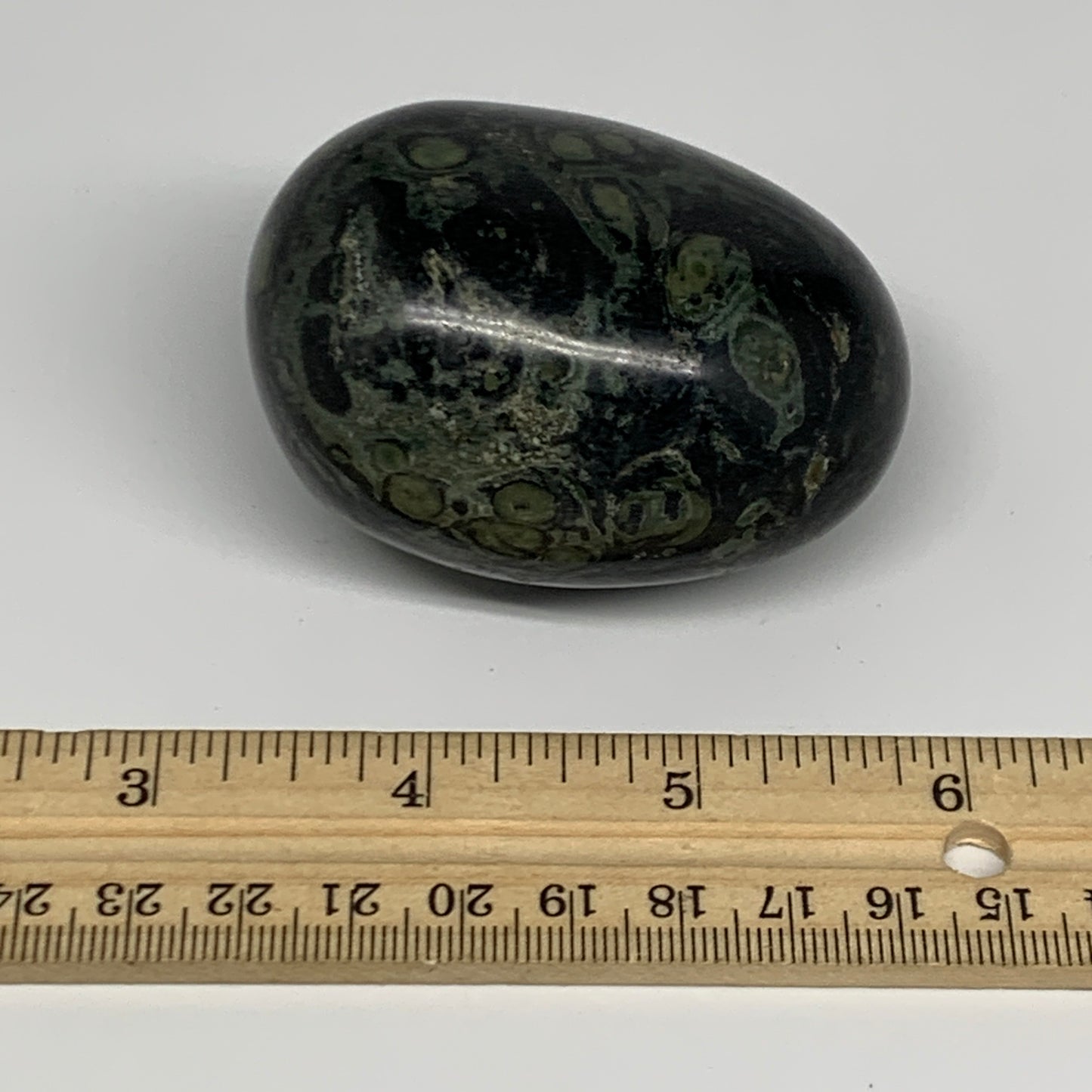 207.7g, 2.6"x2"x1.7", Crocodile Kambaba Jasper Palm-Stone @Madagascar, B28064