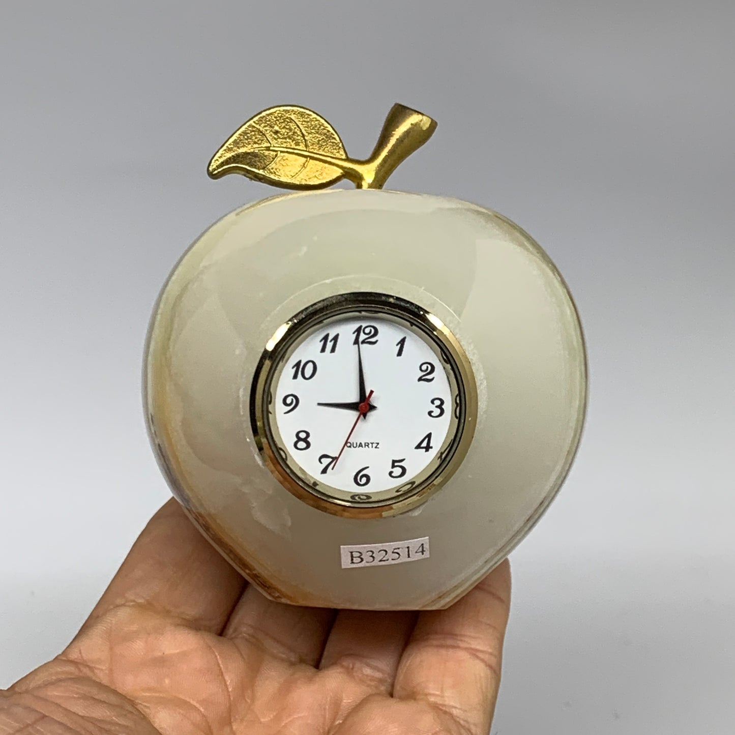 1.24 lbs, 2.6"x2.9" Natural Green Onyx Apple Gemstone @Afghanistan, B32514