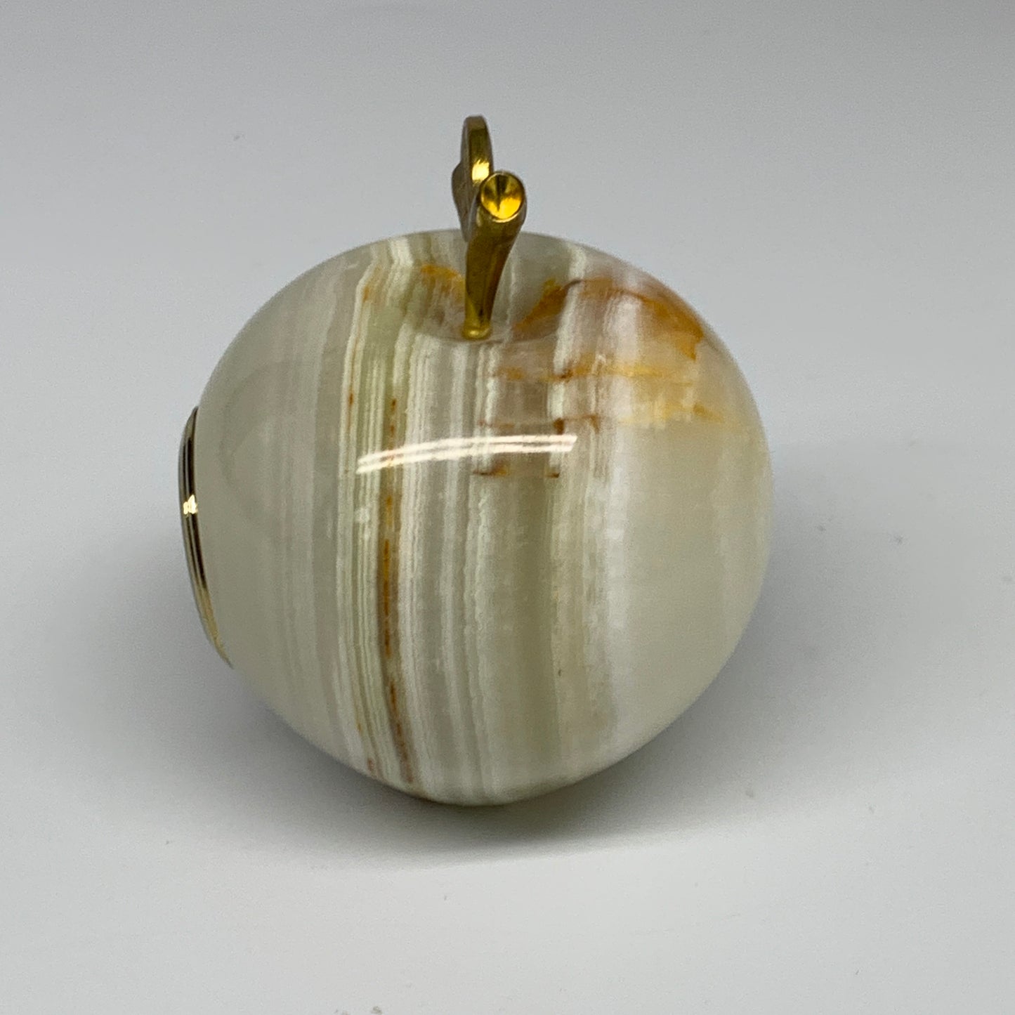 1.24 lbs, 2.6"x2.9" Natural Green Onyx Apple Gemstone @Afghanistan, B32514