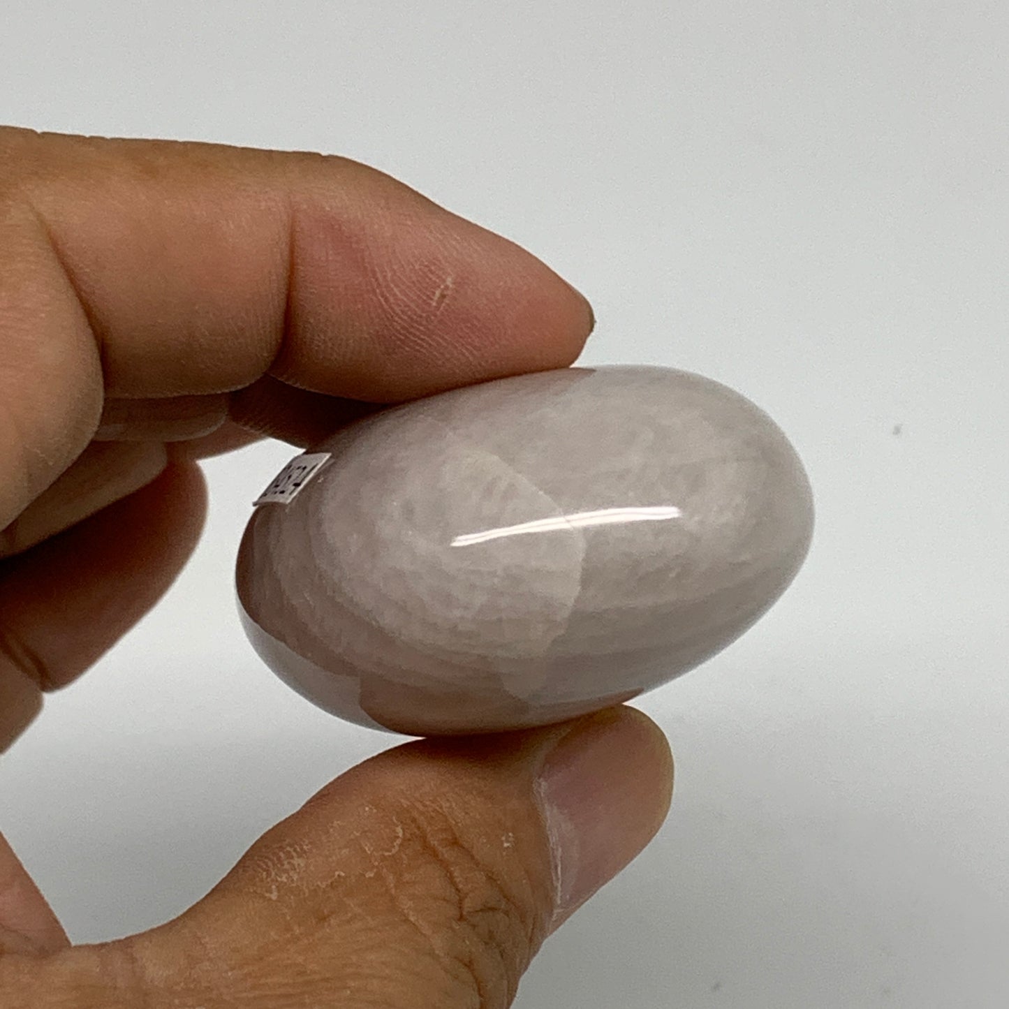 77.5g , 2.1"x1.6"x1", Natural Pink Rose Quartz Palm-stone Crystal, B34524