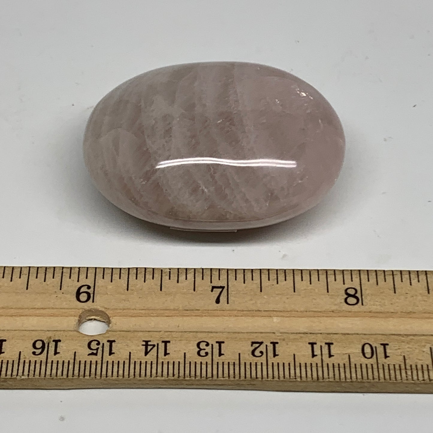 77.5g , 2.1"x1.6"x1", Natural Pink Rose Quartz Palm-stone Crystal, B34524