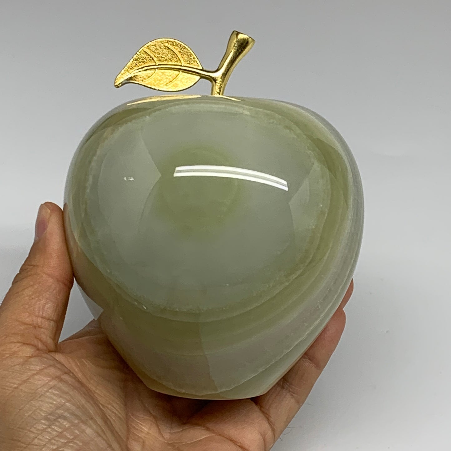 3.4 lbs, 3.9"x4" Natural Green Onyx Apple Gemstone @Afghanistan, B32515