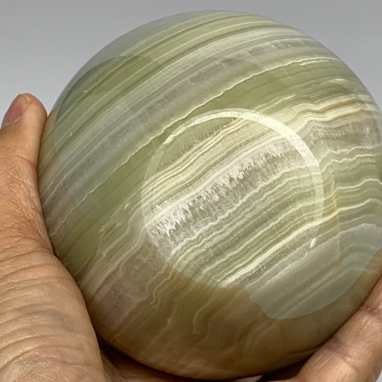 3.4 lbs, 3.9"x4" Natural Green Onyx Apple Gemstone @Afghanistan, B32515