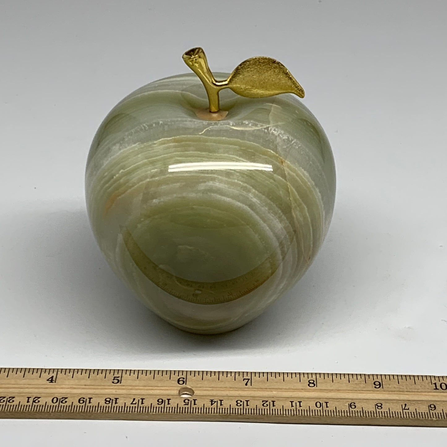 3.4 lbs, 3.9"x4" Natural Green Onyx Apple Gemstone @Afghanistan, B32515
