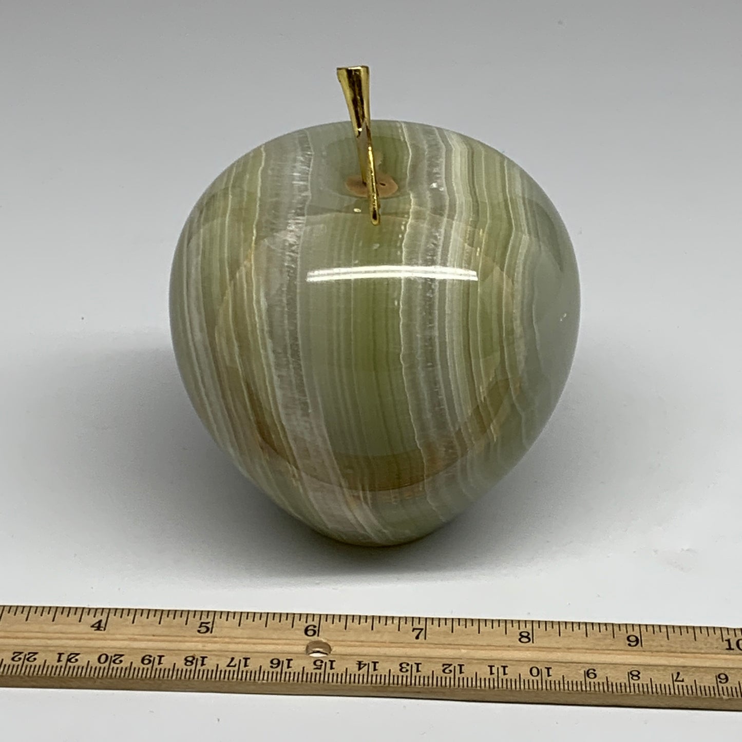 3.4 lbs, 3.9"x4" Natural Green Onyx Apple Gemstone @Afghanistan, B32515