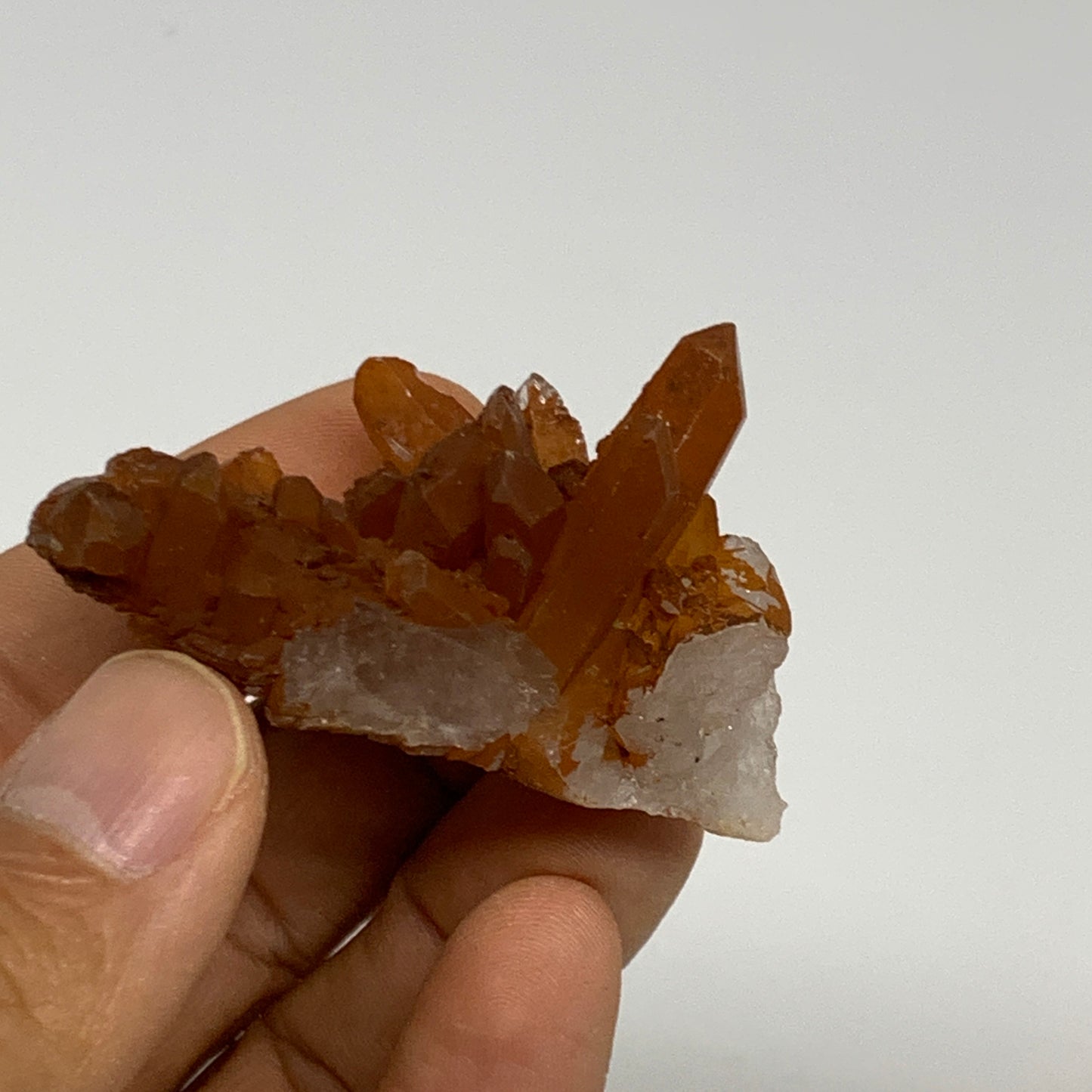 105.1g, 1.5"-2.1", 4pcs, Orange Quartz Cluster Crystal Terminated @Brazil, B2888